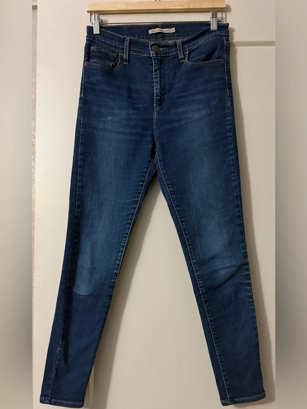 Levi's Dark Blue Skinny Jeans